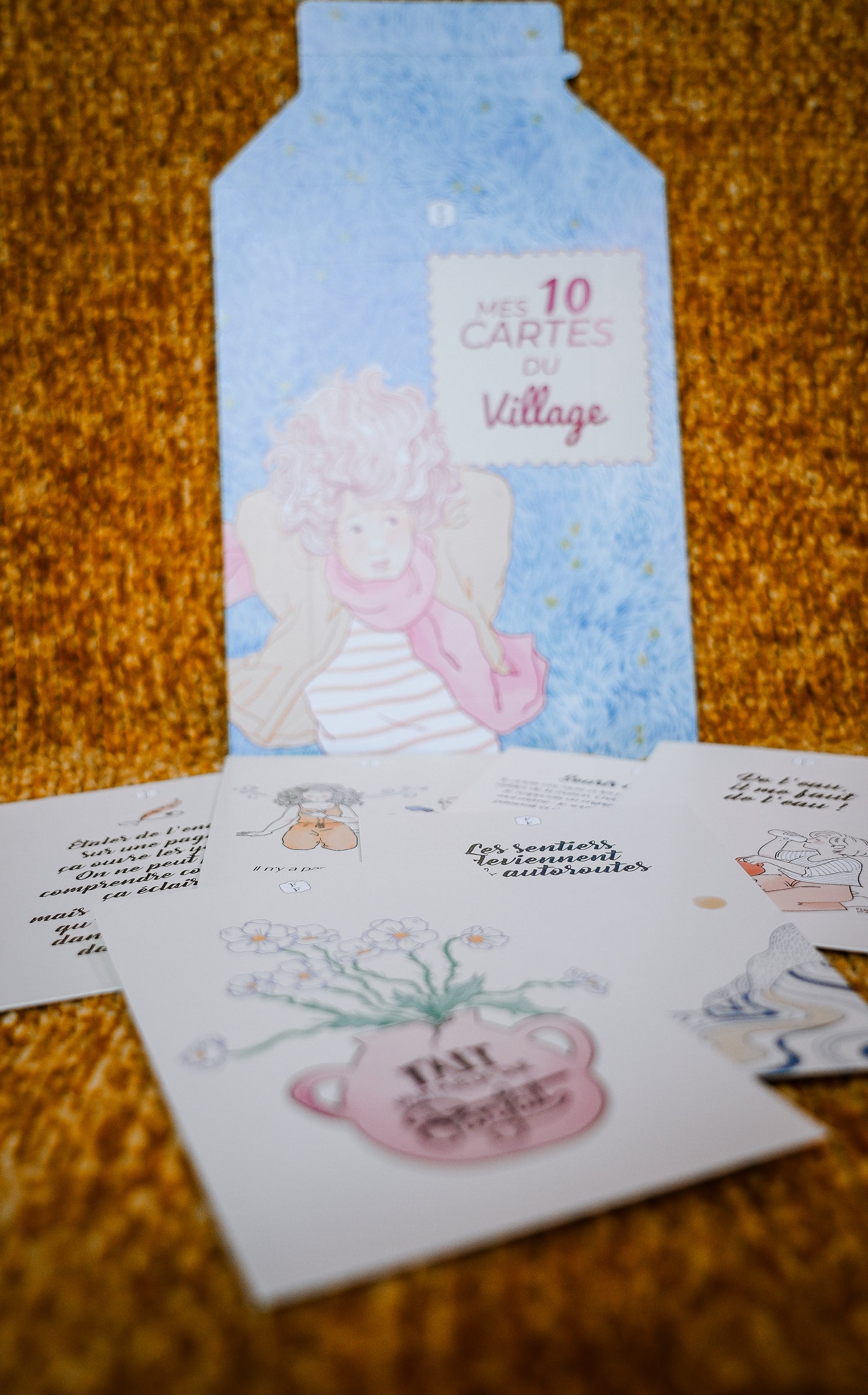 Lot de 10 cartes du Village